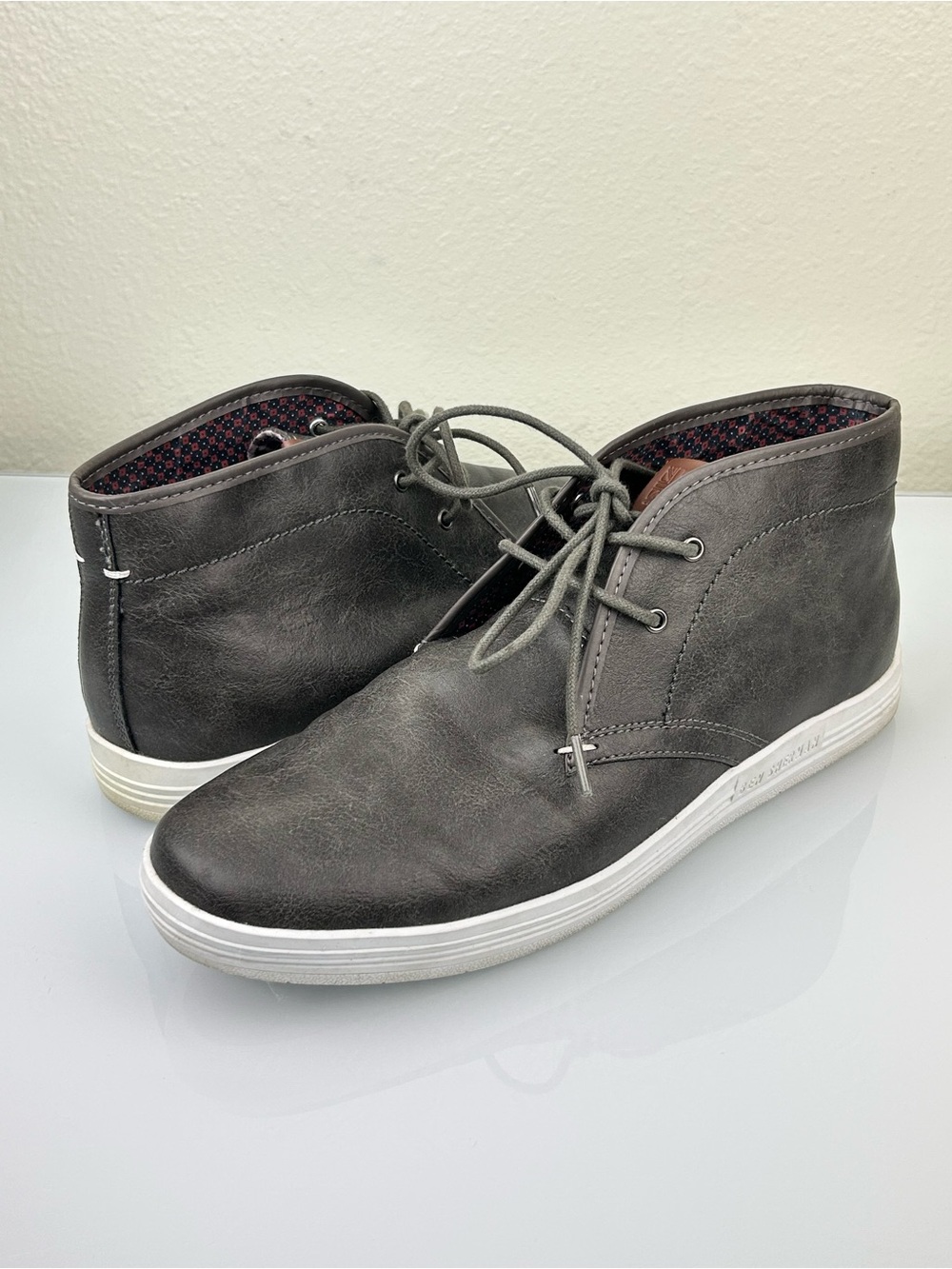 Ben Sherman Men's Casual Chukka Sneakers Gray Sz 11 Preppy Business Casual